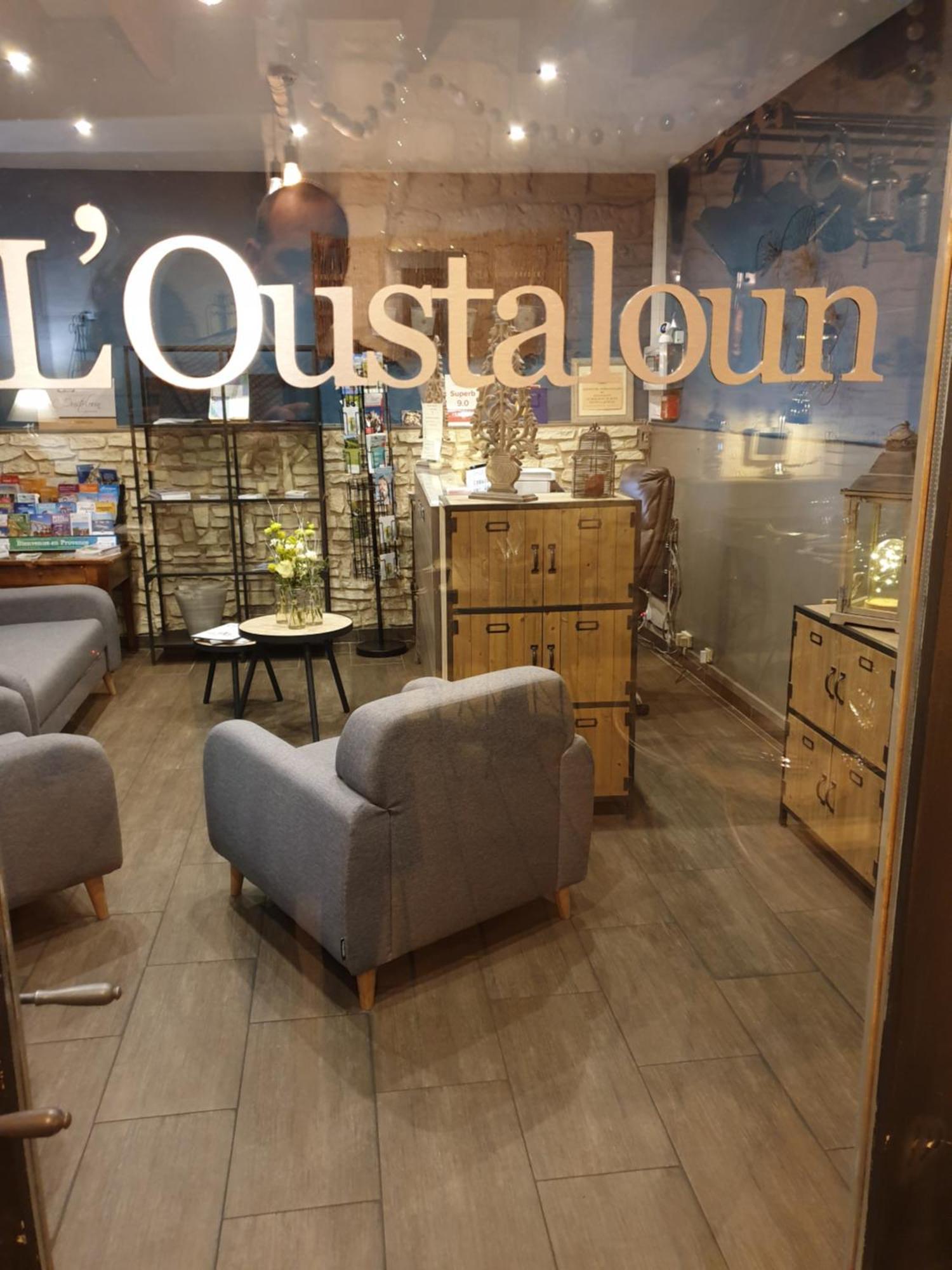 L' Oustaloun Hotel มูสซาน-เลส์-อัลพีล์ส ภายนอก รูปภาพ
