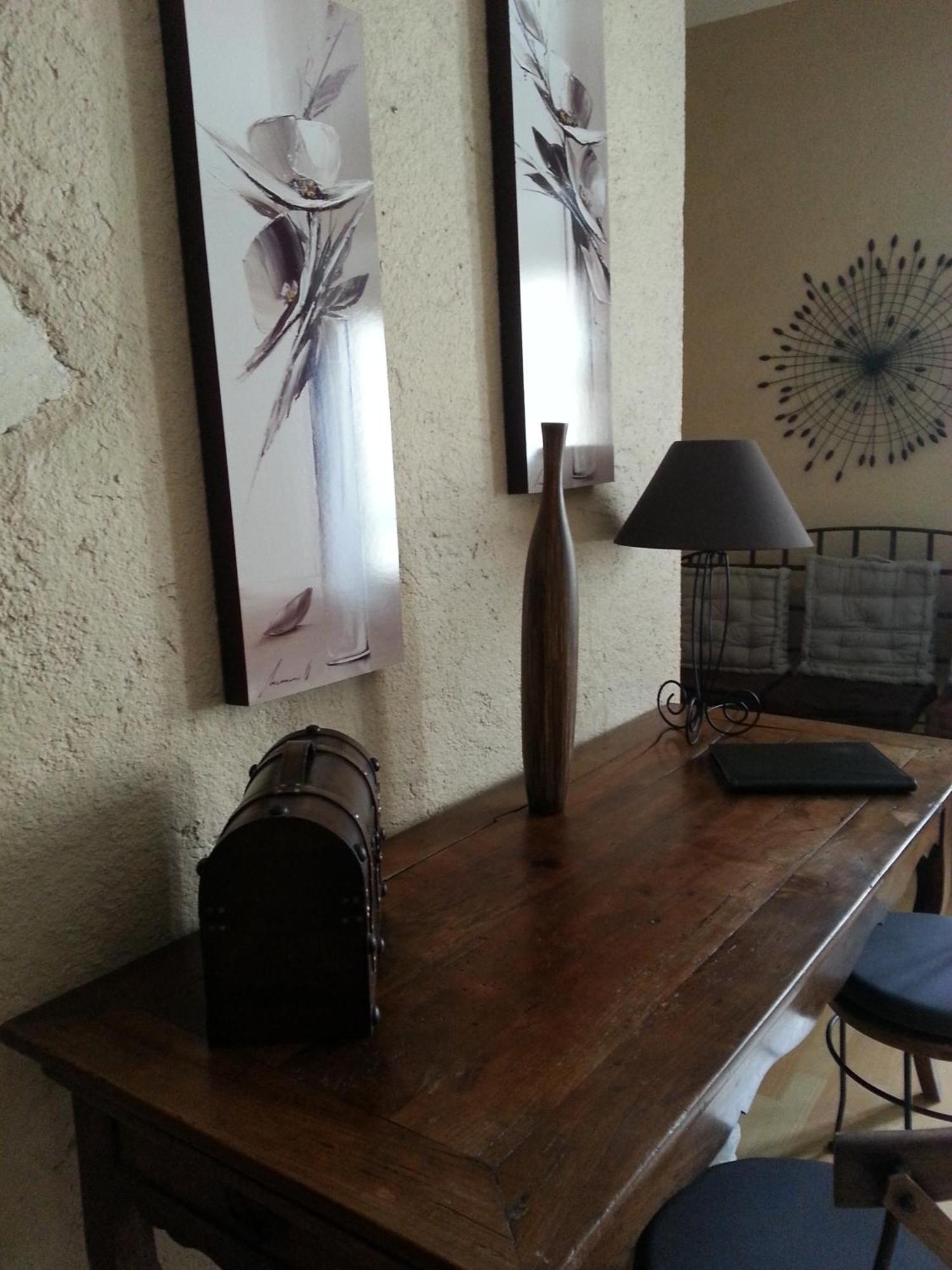 L' Oustaloun Hotel มูสซาน-เลส์-อัลพีล์ส ห้อง รูปภาพ